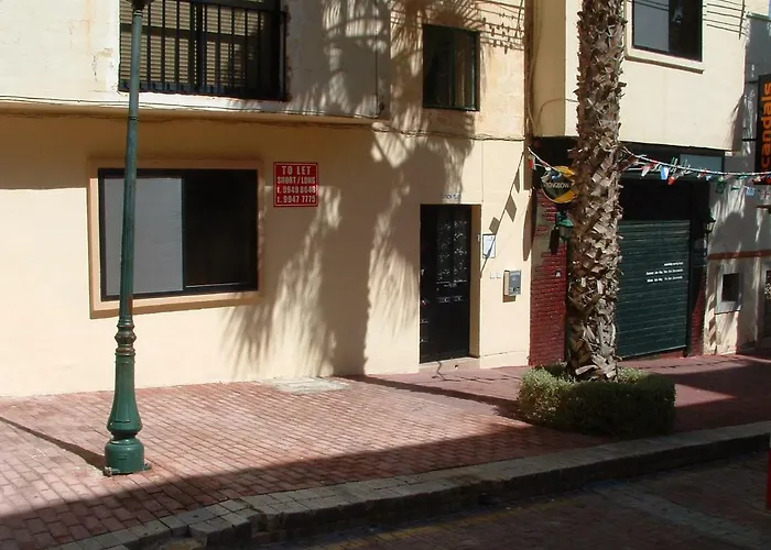 Triton Apartment